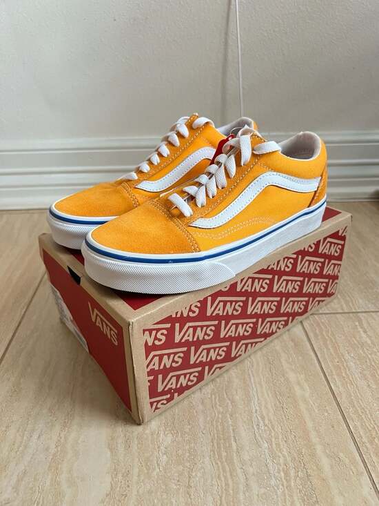 Vans Shoes - Vans Old Skool Zinnia Orange Suede Canvas Shoes Women's 5.5 / Men's 4.0
